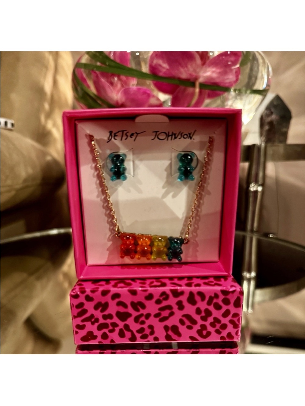 BETSEY JOHNSON RAINBOW GUMMY BEAR STUD EARRINGS AND GOLD-TONE NECKLACE NIB! - Picture 5 of 6